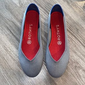 Rothy’s Flats Round Toe Size 8 - unfortunately were made in the US, not China
